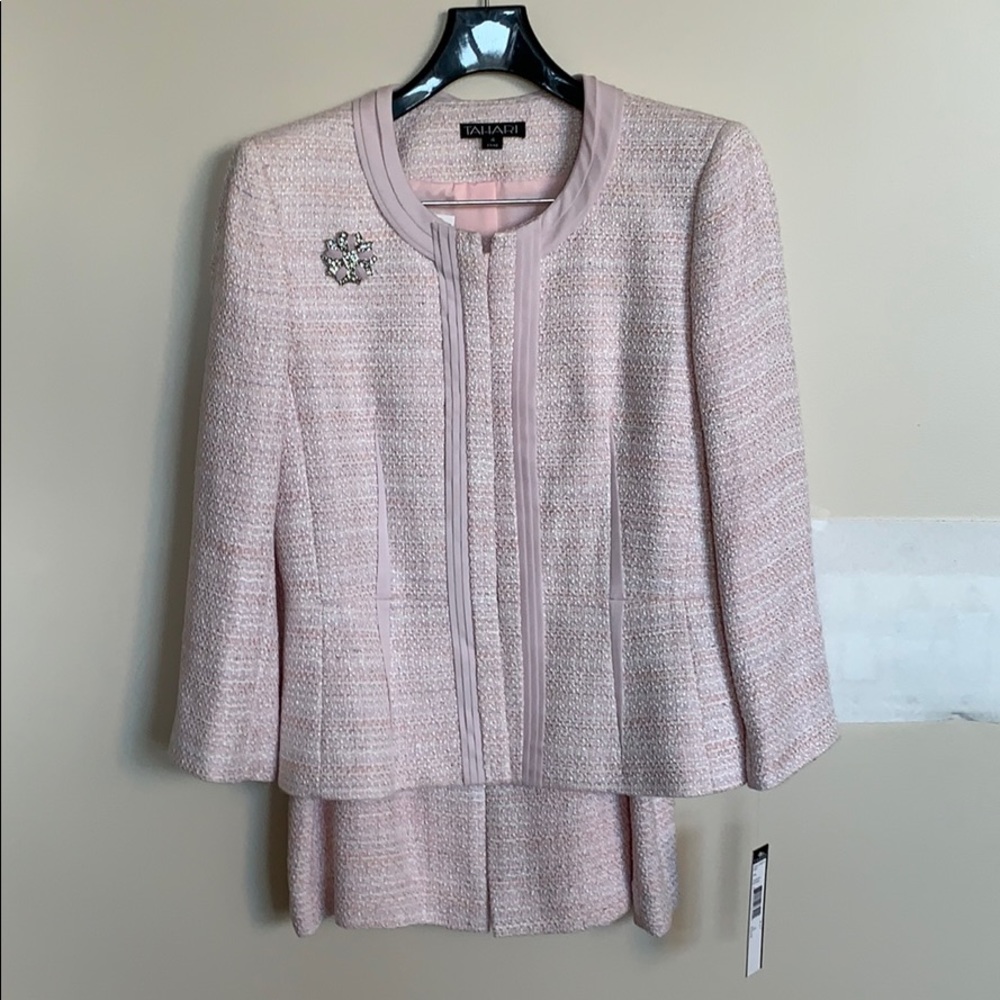 Tahari bouclé skirt suit. NWT